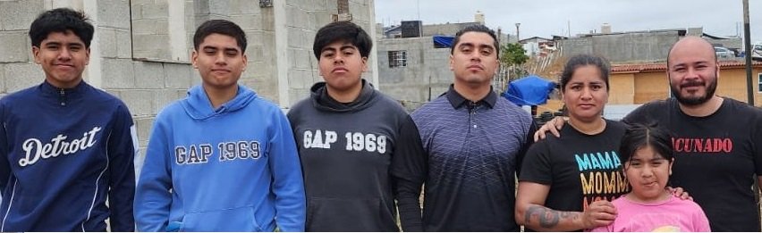 The Mejía Lemus Family